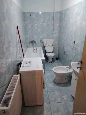 Închiriez locuință formata din 2 camere situata la parterul unui bloc.