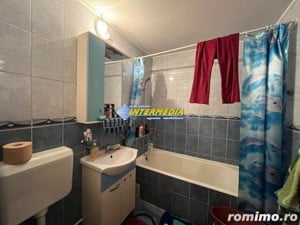 Apartament 2 camere decomandat de vanzare in Alba Iulia zona Cetate etaj 3 mobilat complet - imagine 10