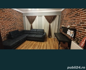 De vânzare colțar nou putin folosit 3200