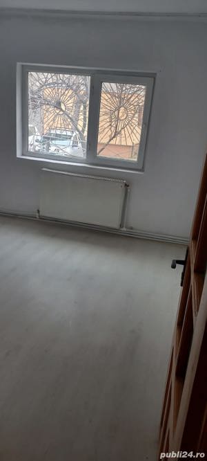 Vînd apartament cu 4 camere Ap - imagine 8