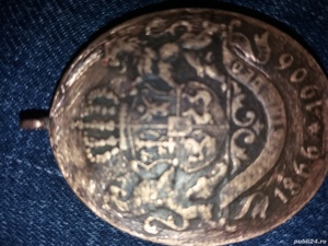 Vand medalion Carol 1 .50 lei neg