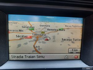 Mercedes-Benz C220, berlină, automatic, climatronic, piele, NAVI color - imagine 17