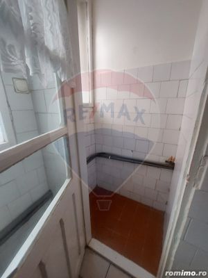 Apartament cu 3 camere si boxa situat ultracentral - imagine 13