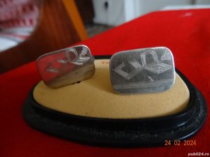 Butoni de argint cu monogram CR gravata manual - imagine 7