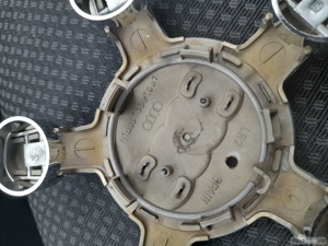 1 capac janta aliaj Audi - imagine 3