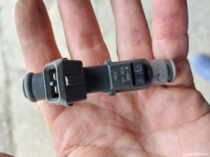 Alternator Volkswagen-defect + injector Peugeot ok - imagine 5