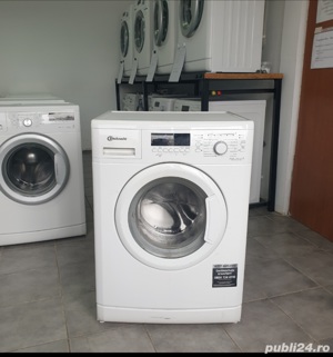 Masina de spălat rufe Bauknecht. 