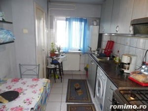 Vand apartament 4 camere decomandat in Deva, zona ultracentrala (Ulpia), etaj 2 - imagine 9