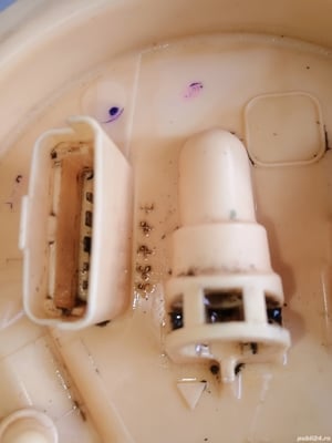 Pompa motorina rezervor volvo XC60,2.0 D,2011  - imagine 5