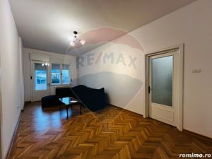 Apartament boem 5 camere zona ultracentrala etajul 1 - imagine 4