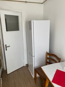 Închiriez apartament 3 camere - imagine 2