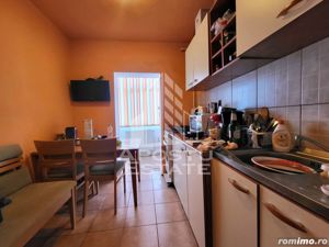 Apartament cu 3 camere, decomandat, zona Lipovei - imagine 8