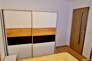 Vand apartament 2 camere - imagine 10