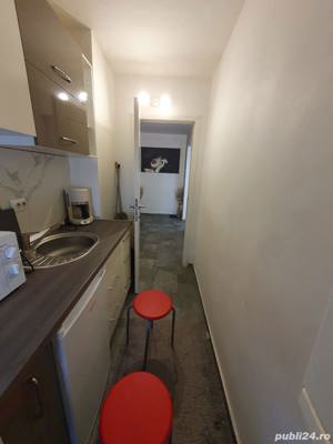 Închiriez Regim hotelier. 2 apartamente cu 1 cameră si cu 2 camere  - imagine 5