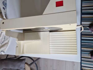 Vand ieftin feliator mezeluri, paine,etc. Stare perfecta 80 lei - imagine 3