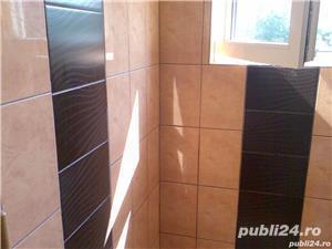 Vand apartament,decomandat,renovat, 2 camere, Petrosani, Strada Aviatorilor