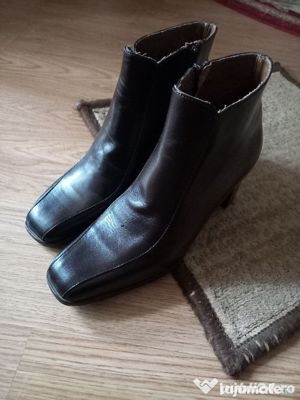 MAROC,Ghetute DESAMIS NOI,marimea 37,toc 6 cm,MARON,usoare,comode,PIELE ADEVARATA,super pret ,calita - imagine 4