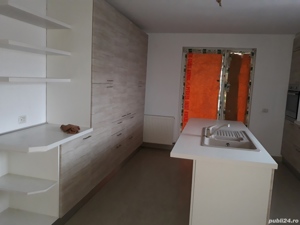 De vanzare - imagine 4