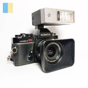 Konica Autoreflex TC cu Konica Hexanon AR 28mm f 3.5