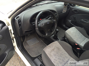 Ford Fiesta - imagine 5