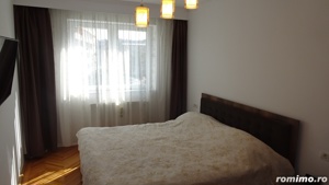 Vand apartament 4 camere in Deva, zona Balcescu, etaj 3, bloc de 4 etaje de caramida mobilat, utilat - imagine 11