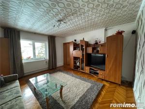 Casa spatioasa de cinci camere zona Brasov Vechi - imagine 11