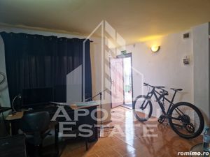 Casa individuala cu 4 apartamente si curte ,257 mpu ,zona Romanilor - imagine 19