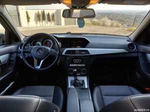 Mercedes-Benz C180 Avantgarde  - imagine 2