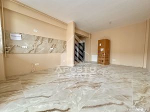 Apartament cu 2 camere, etaj intermediar, zona benzinariei Eso - imagine 1