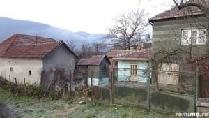 Vand casa curte si gradina in Branisca (la 15 Km de Municipiul Deva), suprafata de teren 2245 mp - imagine 19