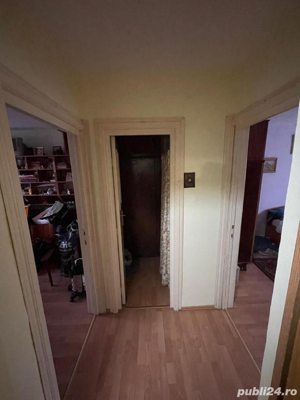 De Vânzare Apartament cu 3 Camere  - imagine 4