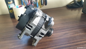 Alternator original AUDI, 2 pini, 14V, 150A, cod 03L903017 E - imagine 9