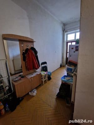 Apartament clădire istorică 80m2+ balcon+ boxa