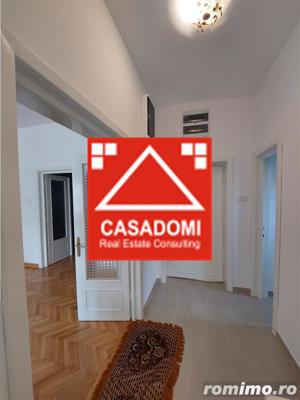 Apartament 5 camere central, renovat, pentru locuit sau birou - imagine 4