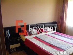 Apartament 3 camere de vanzare in Dumbravita - Curte interioara amenajata - imagine 12