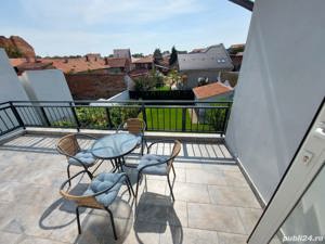 închiriez in regim hotelier apartament mare cat o casa (capacitate 8 persoane) Oradea  - imagine 3