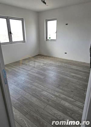 Duplex - dormitor la parter - terasa acoperita - imagine 5