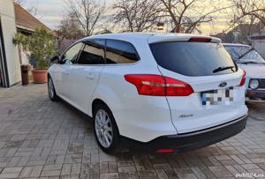 Vand autoturism Ford Focus cutie de viteza automata an fabr.2017 - imagine 6