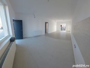 PRET DE APARTAMENT-Casa pe parter cu 3 camere si curte-ULTIMA unitate-85000 euro-MUTARE IMEDIATA - imagine 2