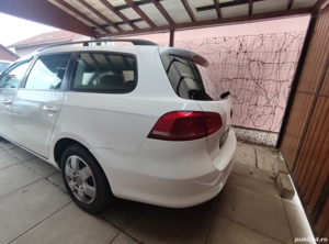 cesionez autorizatie taxi cu autoturism - imagine 2