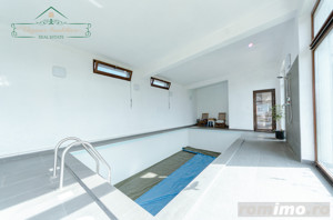 Vila de lux cu 4 camere si piscina interioara, zona Gradiste, Arad - imagine 12