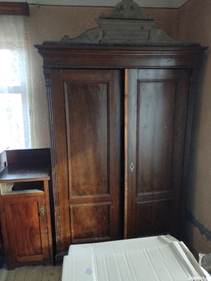 vand mobilier vechi din lemn de nuc de peste 100ani - imagine 6