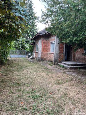 Casa de vanzare cu teren mare in satul BILCIURESTI, 48km de Bucuresti 52 000  euro - imagine 2