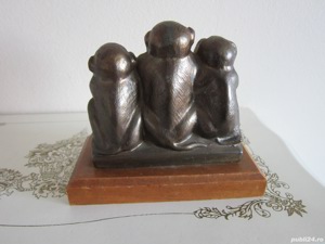 cadou rar 3 maimute intelepte Legea de Aur anii'70 metal si lemn   - imagine 5