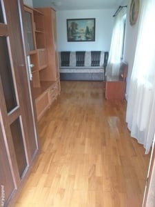 Apartament 3 camere la curte  - imagine 7