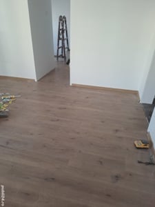 Amenajări interioare rapid și curat.