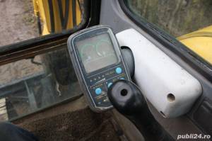 Miniexcavator Hyundai 5.5 tone - imagine 4