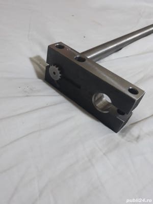 Vand Ax furca presa Claas Rollant 46 , 66 , 240 , 250 - imagine 5