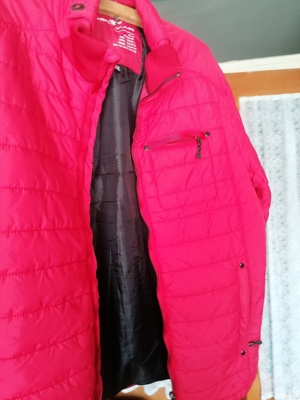 Greaca roșie de firma rvx  haplar rauler - imagine 2