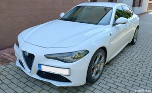 Alfa Romeo Giulia 2.2D Lusso Q2 - imagine 6